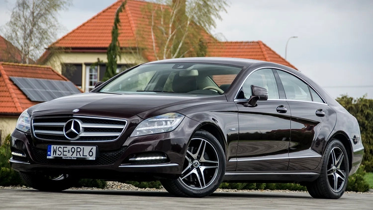Mercedes-Benz CLS cena 72900 przebieg: 198000, rok produkcji 2011 z Sierpc małe 407